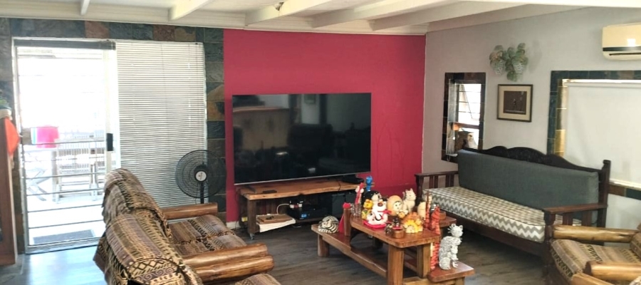 4 Bedroom Property for Sale in Noorsekloof Eastern Cape